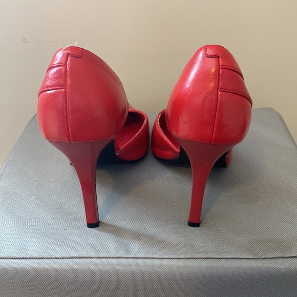 Studio H Red Pointy Toe Heels - Picture 5 of 7